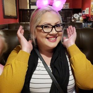 Meet your Posher, Araceli